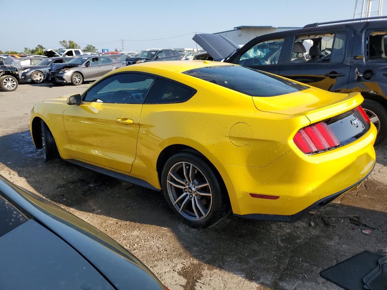 2016 Ford Mustang VIN 1FA6P8TH4G5311195 Copart auction photo, front end / side damage thumbnail 2