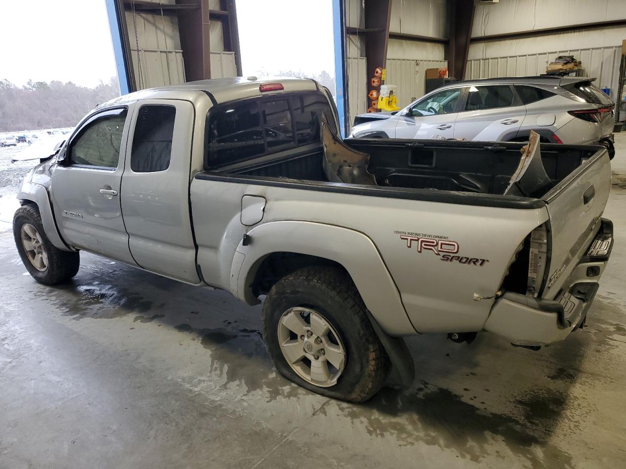 2009 Toyota Tacoma VIN 5TETU62N69Z664944 Copart auction photo, all over damage thumbnail 2