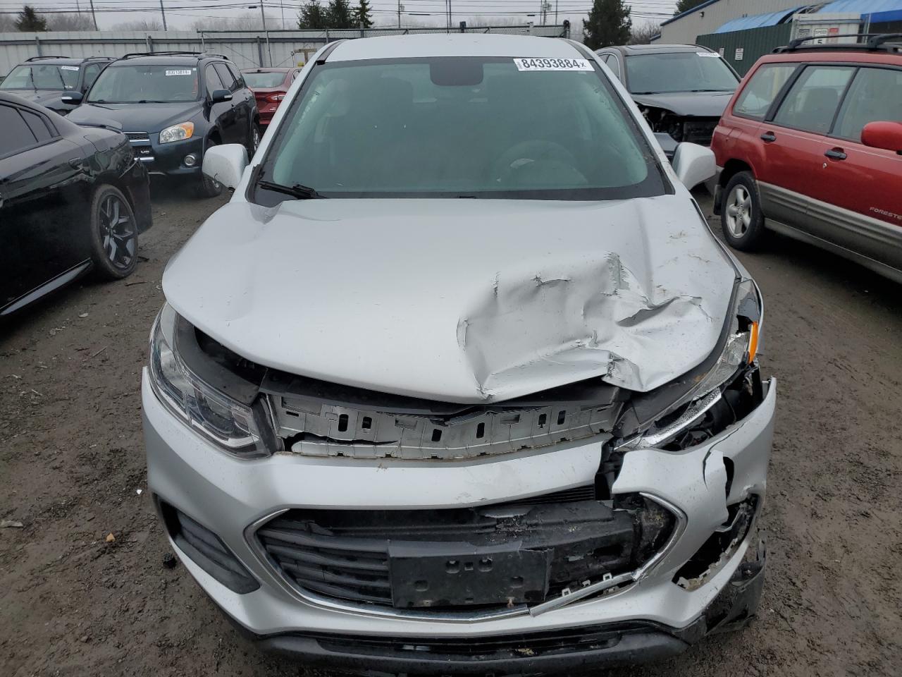 2020 Chevrolet Trax VIN KL7CJKSB7LB030171 Copart auction photo, front end / side damage thumbnail 5