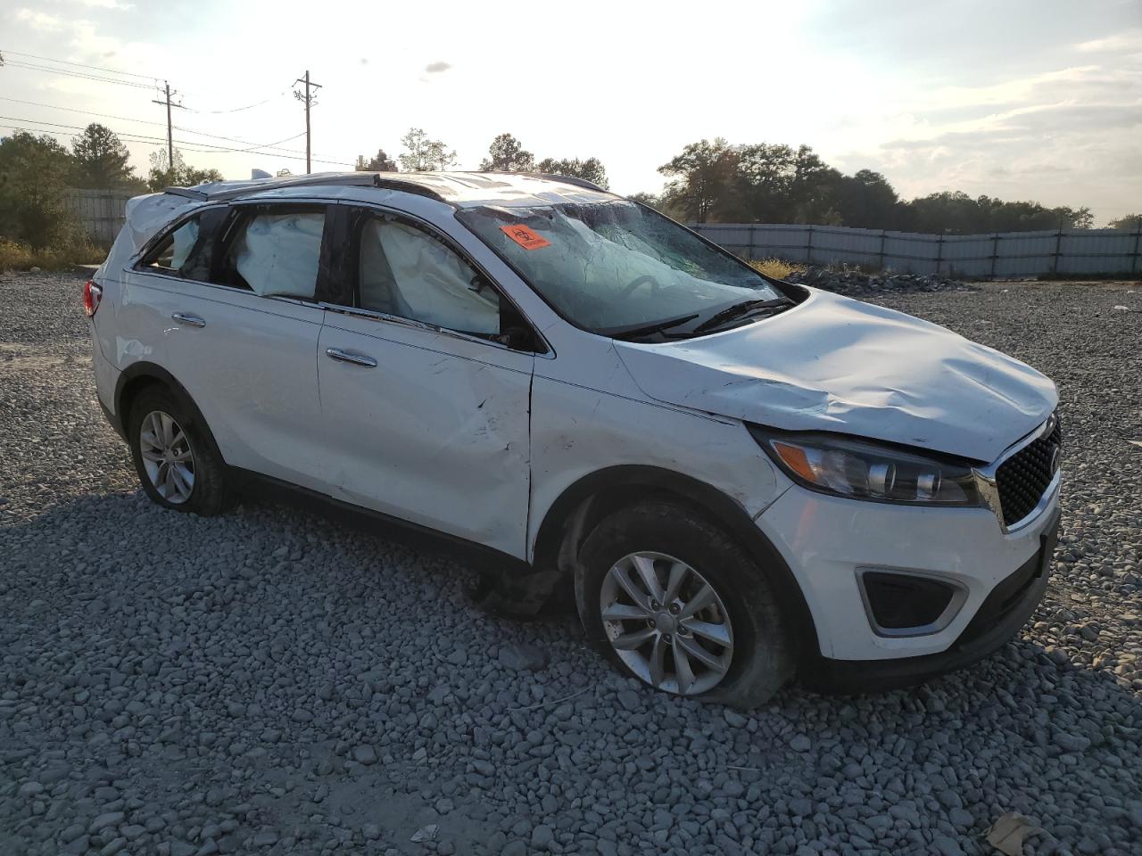2018 KIA Sorento VIN 5XYPG4A39JG413623 Copart auction photo, rollover damage thumbnail 4