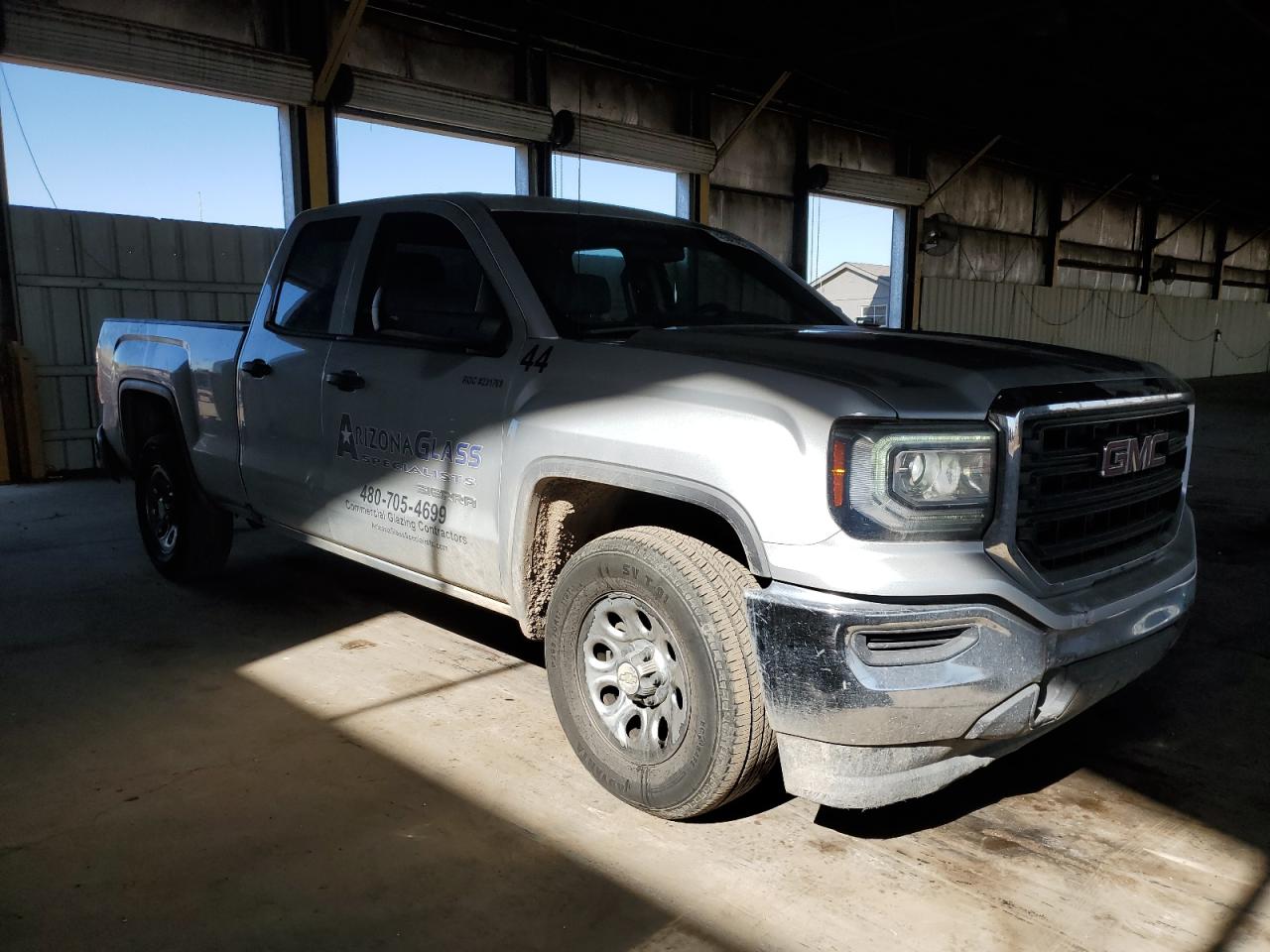2018 GMC Sierra VIN 1GTR1LEH4JZ363192 Copart auction photo, rear end damage thumbnail 4