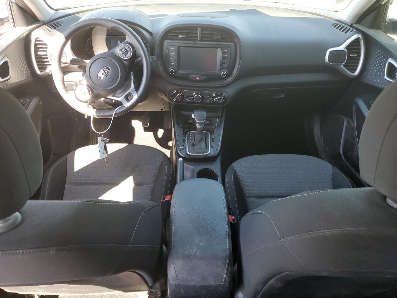 2020 KIA Soul VIN KNDJ23AUXL7048893 Copart auction photo, front end damage thumbnail 8