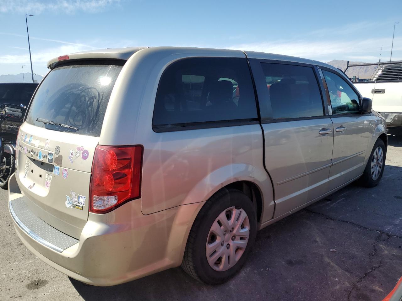 2014 Dodge Caravan VIN 2C4RDGBG8ER151762 Copart auction photo, undercarriage damage thumbnail 3