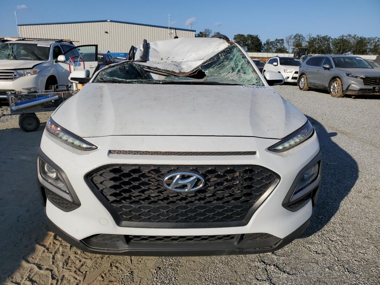 2021 Hyundai Kona VIN KM8K22AA8MU628453 Copart auction photo, top/roof damage thumbnail 5