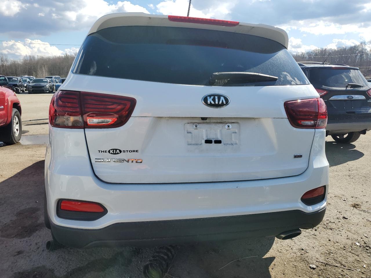 2020 KIA Sorento VIN 5XYPGDA38LG655404 Copart auction photo, front end / side damage thumbnail 6