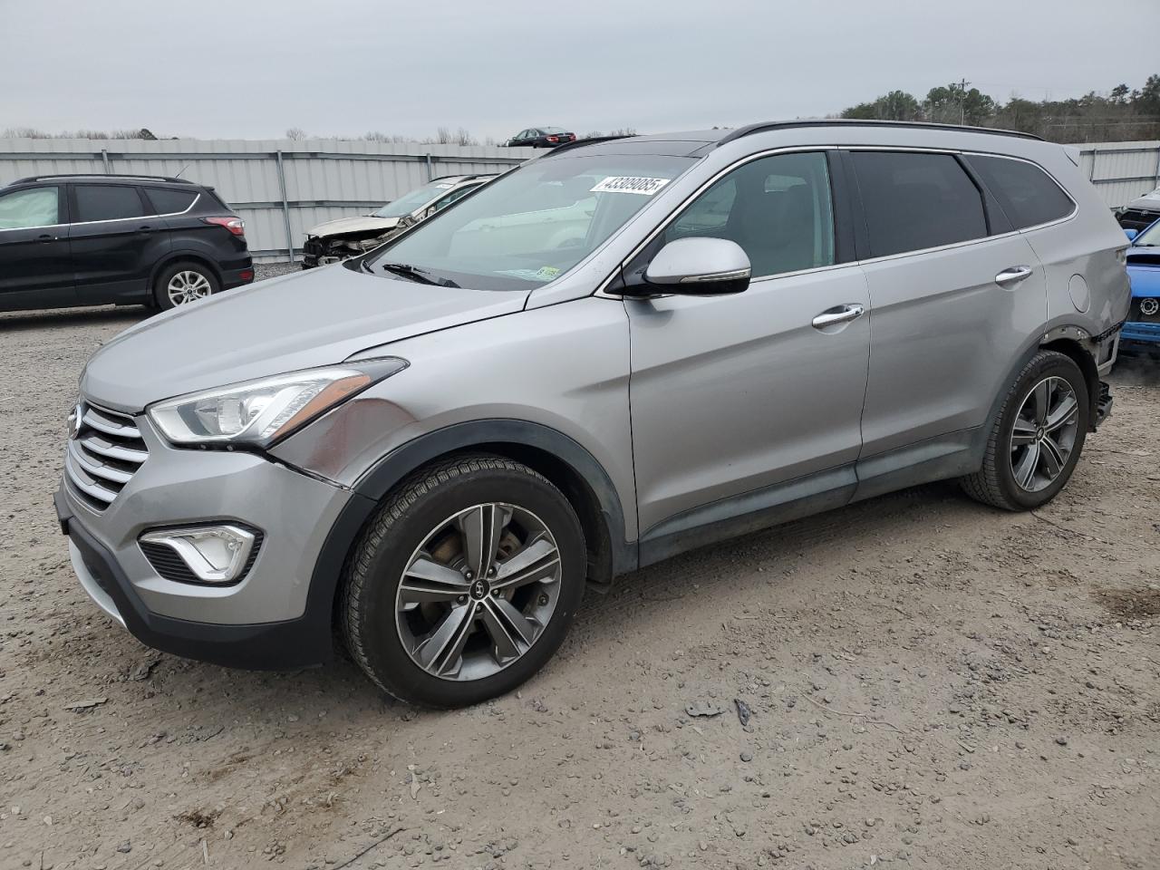 2015 Hyundai Santa Fe VIN KM8SR4HF5FU123496