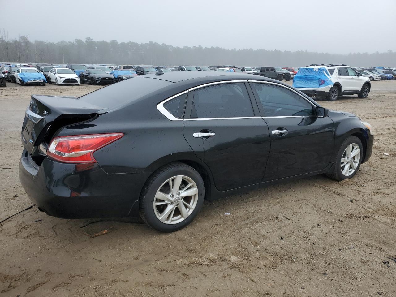 2013 Nissan Altima VIN 1N4AL3AP3DN465475 Copart auction photo, rear end damage thumbnail 3