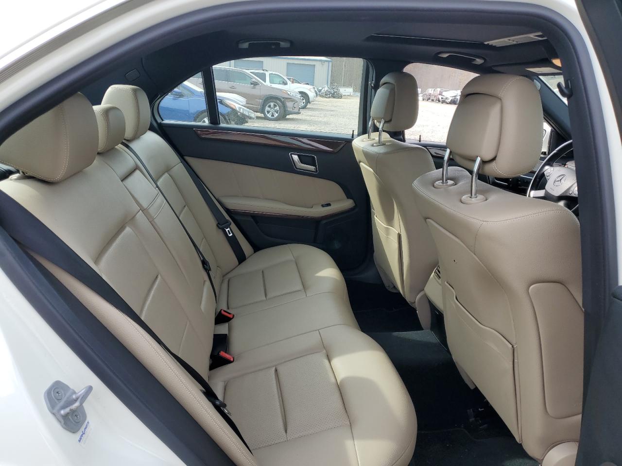 2012 Mercedes-Benz E-klasse VIN WDDHF5KB0CA559873 Copart auction photo, front end damage thumbnail 10