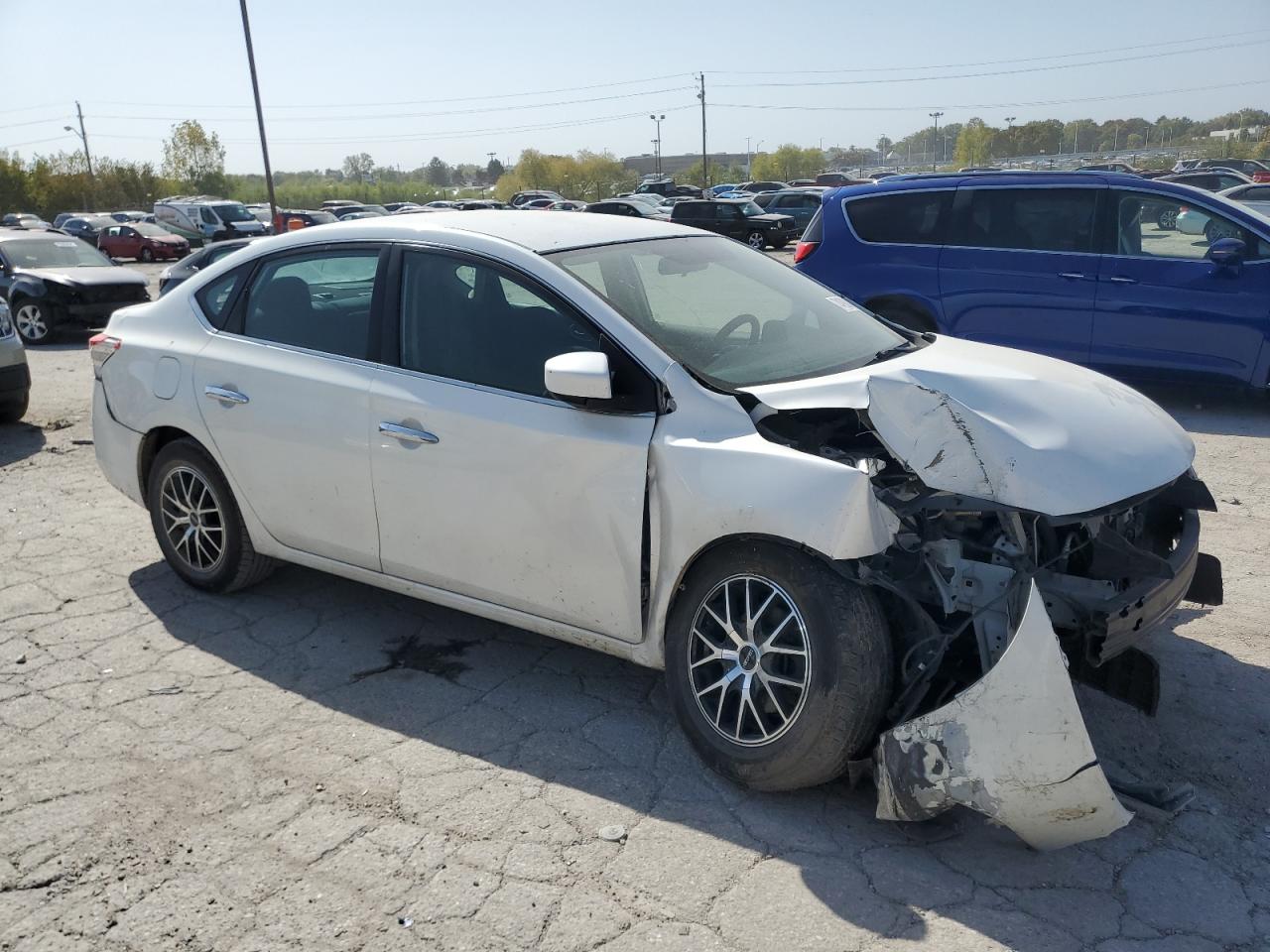 2014 Nissan Sentra VIN 3N1AB7AP1EY261334 Copart auction photo, front end / mechanical damage thumbnail 4