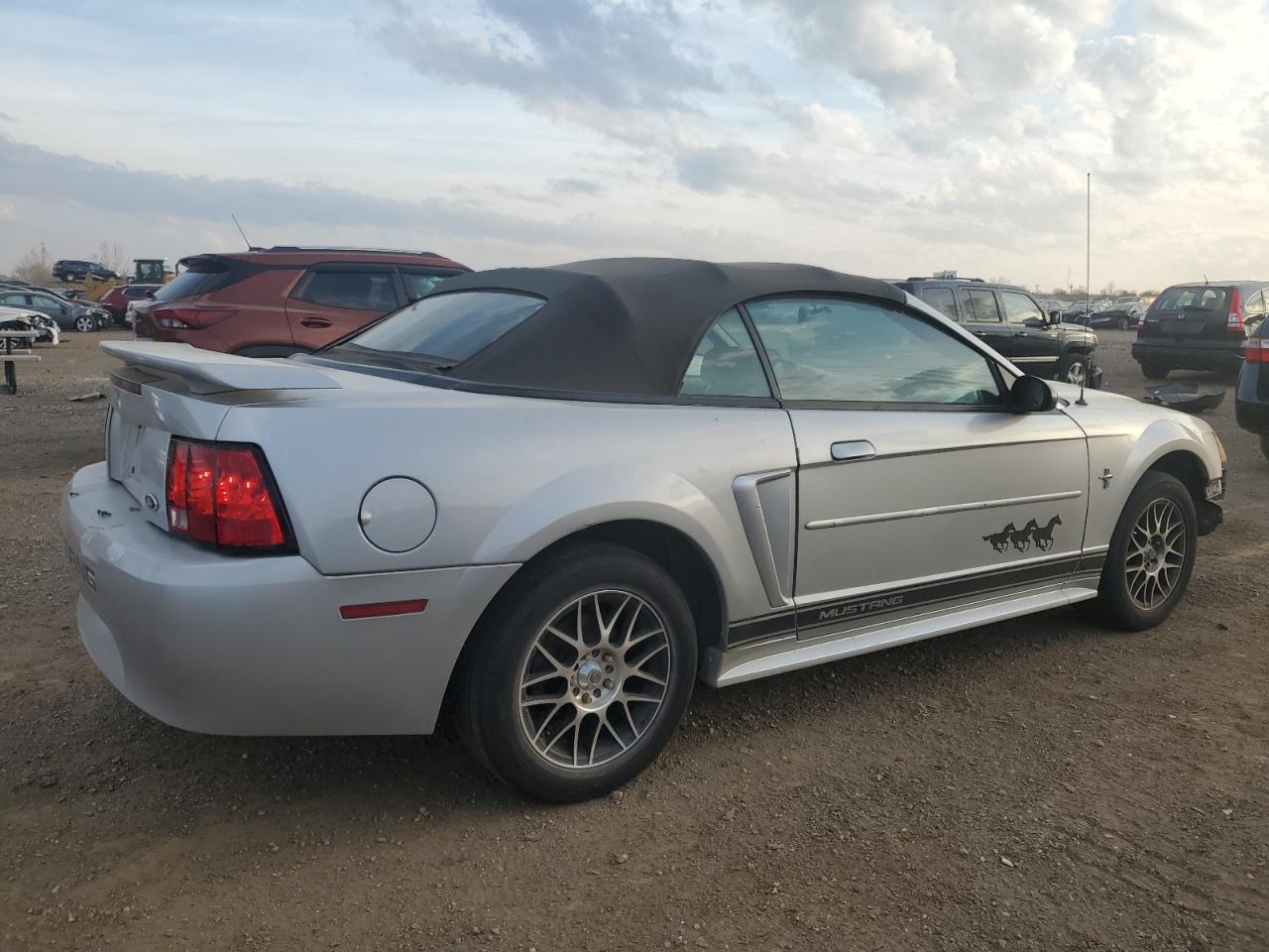 2003 Ford Mustang VIN 1FAFP44403F314586 Copart auction photo, front end / minor dent/scratches damage thumbnail 3