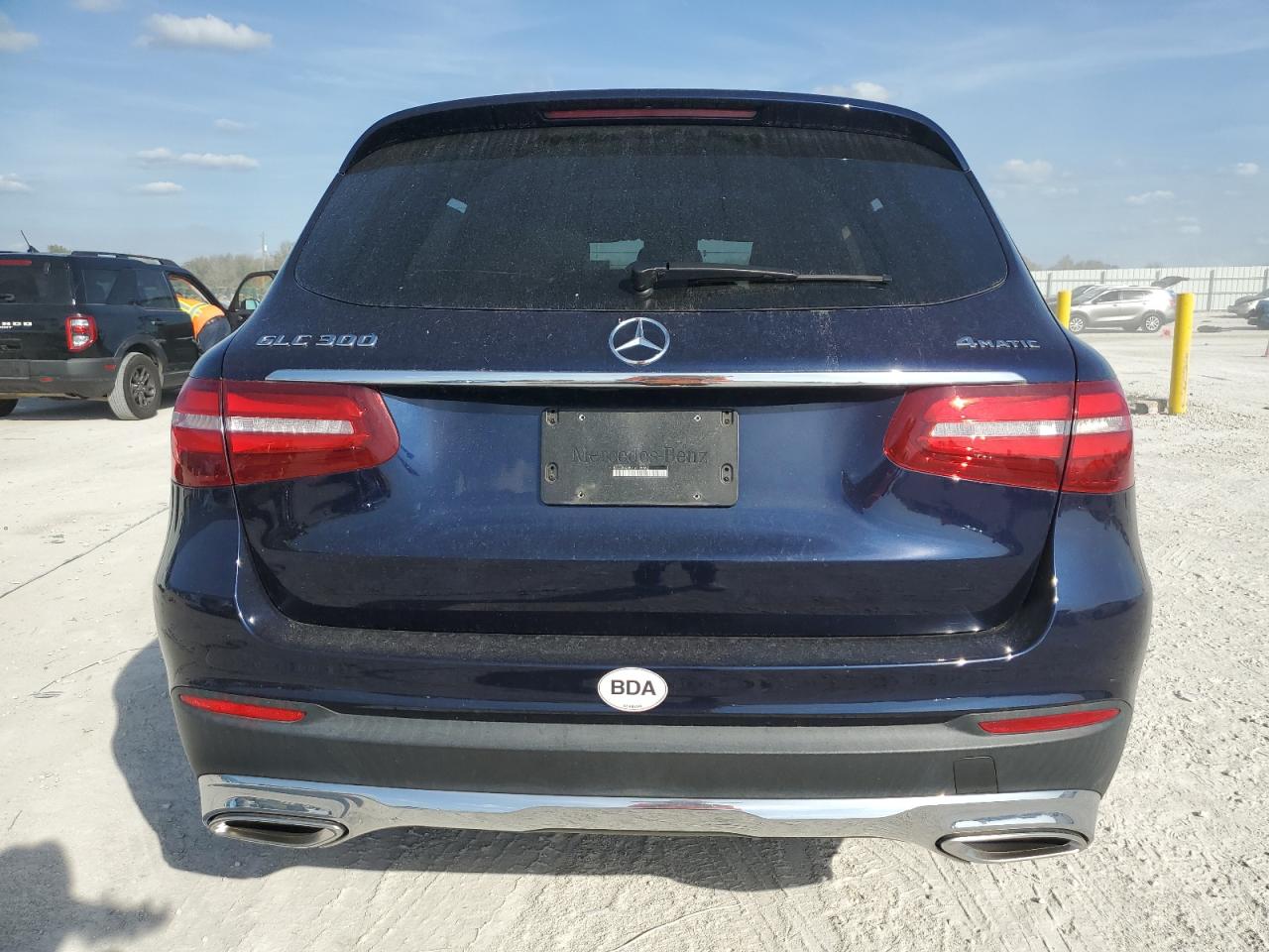 2018 Mercedes-Benz GLC VIN WDC0G4KB2JV115862 Copart auction photo, front end damage thumbnail 6