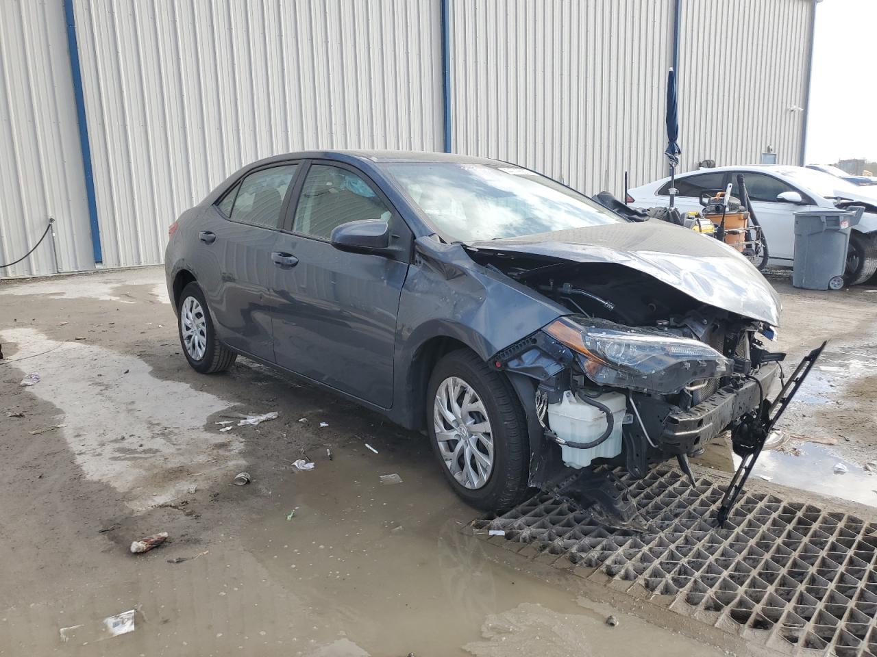 2019 Toyota Corolla VIN 2T1BURHE0KC243575 Copart auction photo, front end damage thumbnail 4