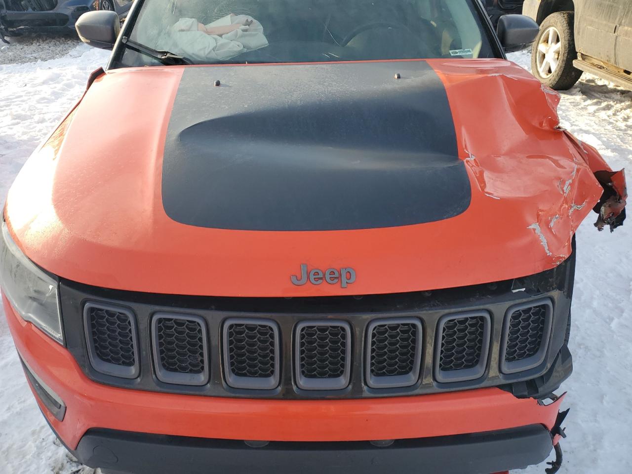 2017 Jeep Compass VIN 3C4NJDDB2HT607067 Copart auction photo, front end damage thumbnail 12