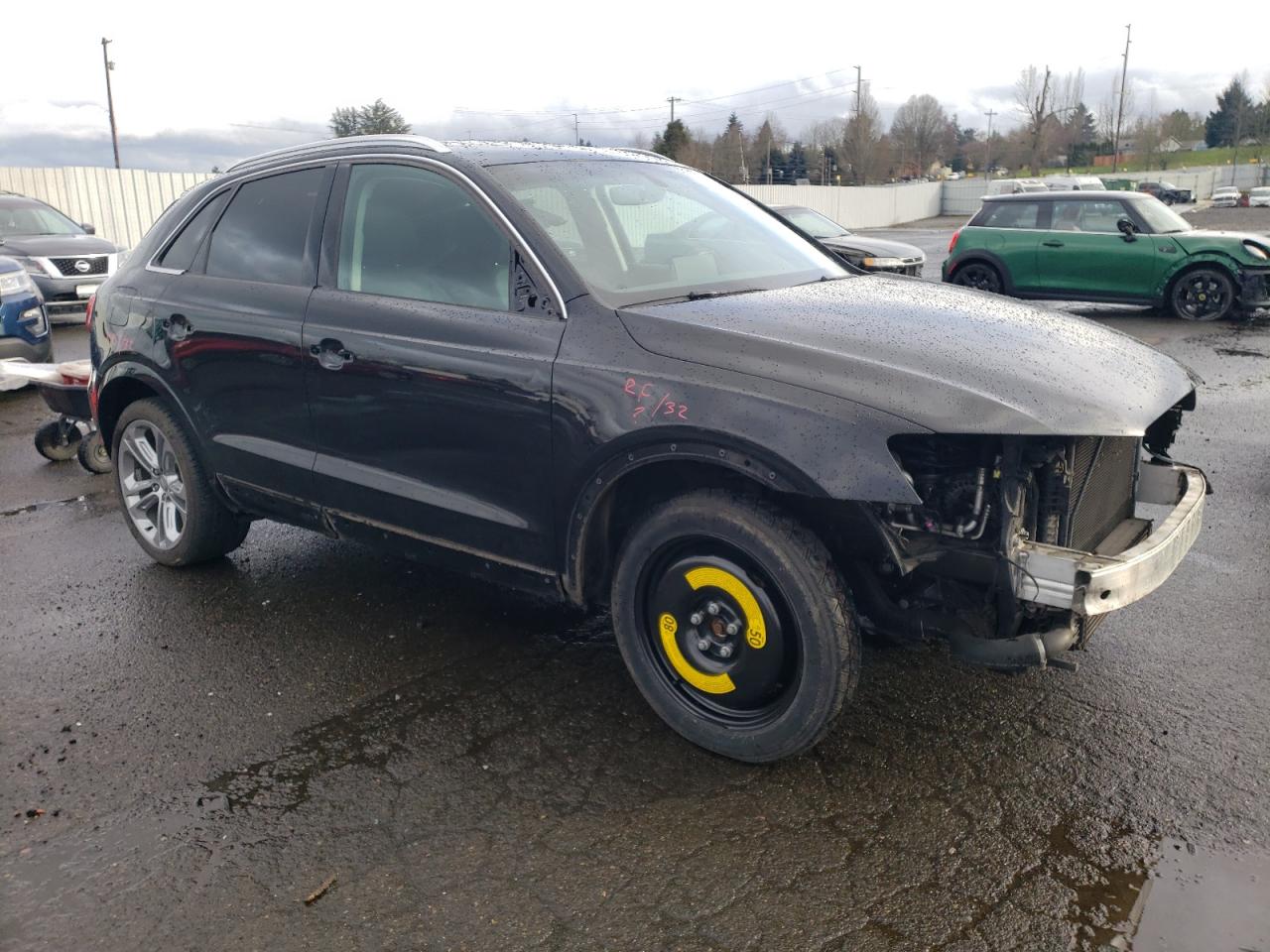 2016 Audi Q3 VIN WA1EFCFS3GR020368 Copart auction photo, front end / side damage thumbnail 4