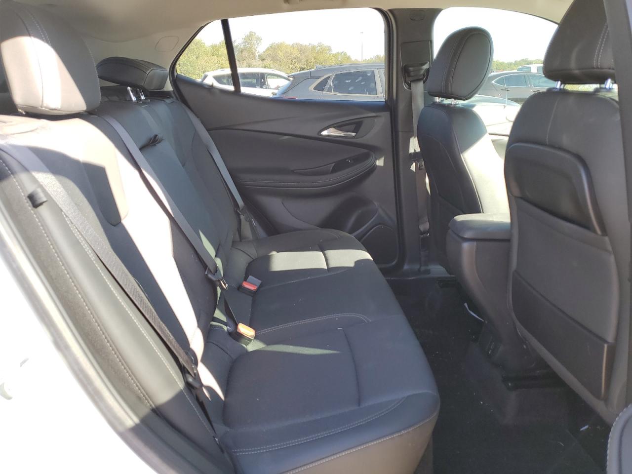 2022 Buick Encore VIN KL4MMDSL7NB023222 Copart auction photo, hail / minor dent/scratches damage thumbnail 11
