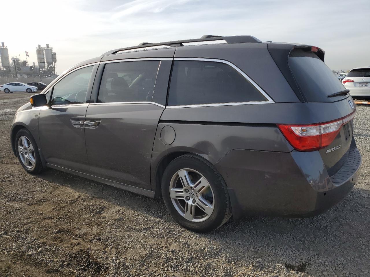2012 Honda Odyssey VIN 5FNRL5H96CB077346 Copart auction photo, rear end / front end damage thumbnail 2