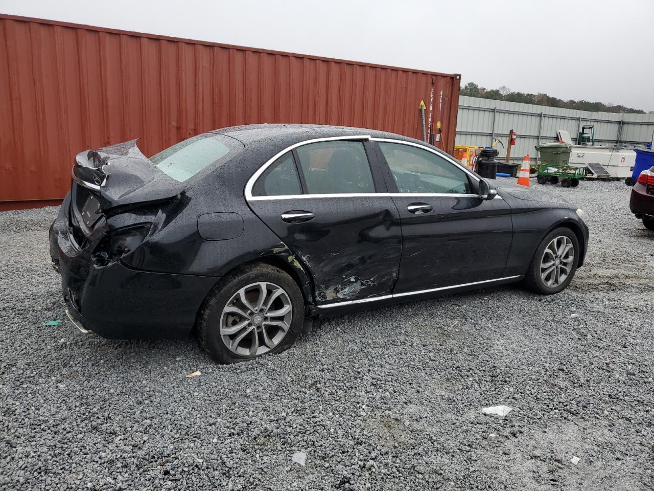 2015 Mercedes-Benz C-klasse VIN 55SWF4KB8FU091932 Copart auction photo, rear end / side damage thumbnail 3