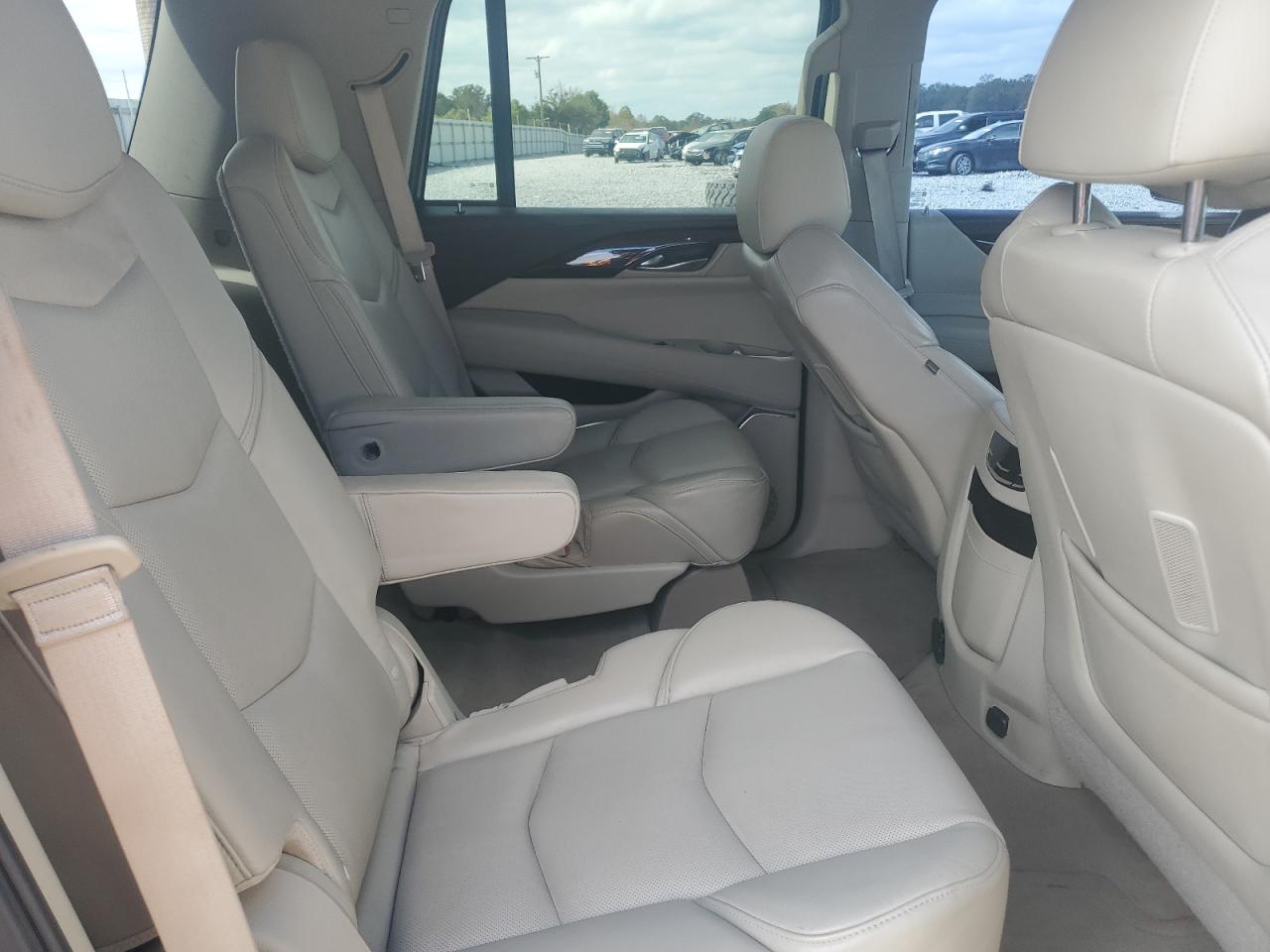2015 Cadillac Escalade VIN 1GYS4MKJ4FR634579 Copart auction photo, front end damage thumbnail 11