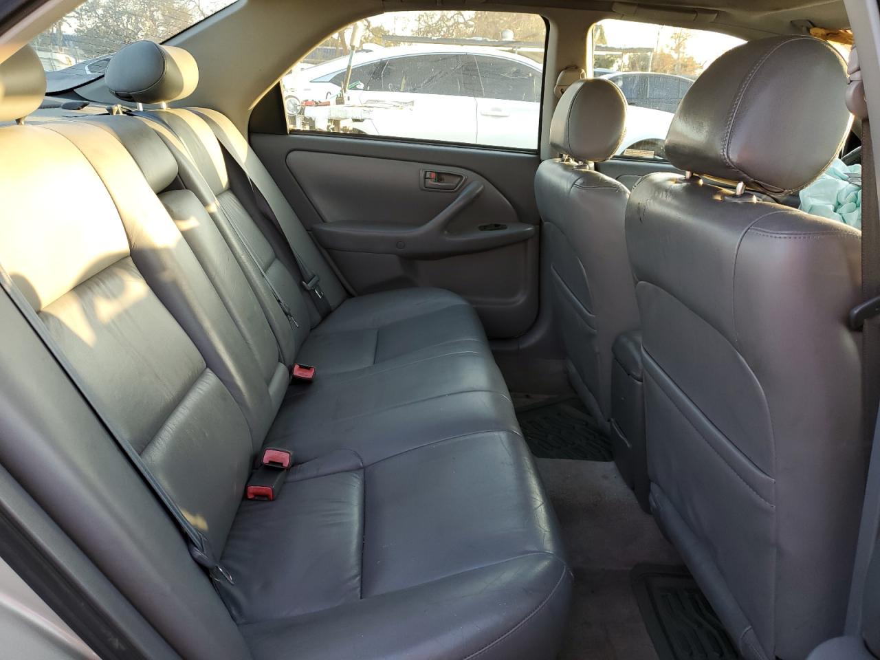 2000 Toyota Camry VIN 4T1BF28K6YU093485 Copart auction photo, front end / minor dent/scratches damage thumbnail 10