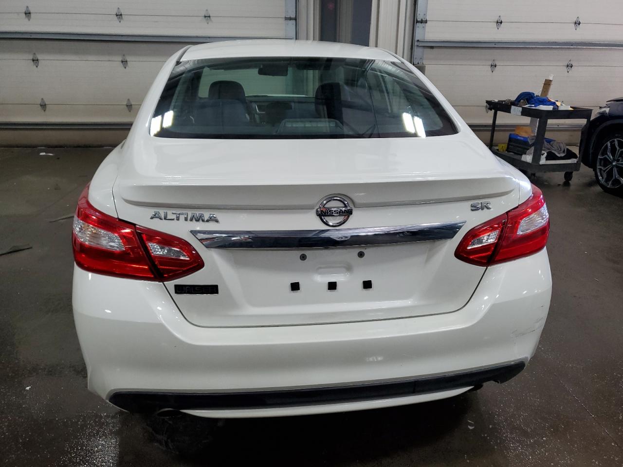 2016 Nissan Altima VIN 1N4AL3AP2GC179715 Copart auction photo, front end damage thumbnail 6