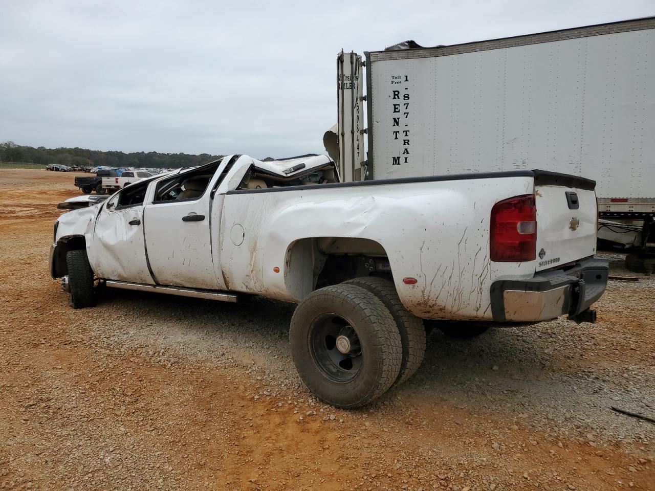 2008 Chevrolet Silverado VIN 1GCJC33658F159506 Copart auction photo, rollover damage thumbnail 2