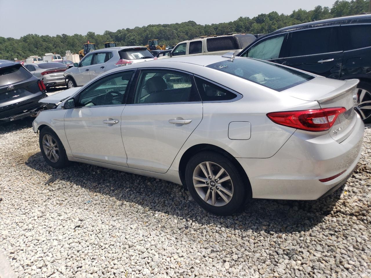 2016 Hyundai Sonata VIN 5NPE24AF8GH387758 Copart auction photo, front end / undercarriage damage thumbnail 2