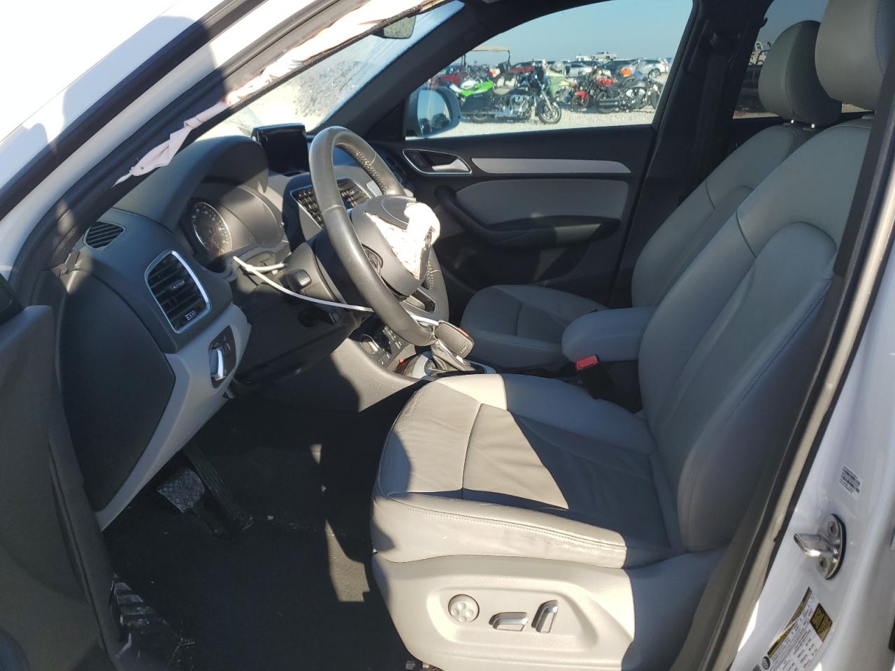 2018 Audi Q3 VIN WA1BCCFS6JR018469 Copart auction photo, front end damage thumbnail 7