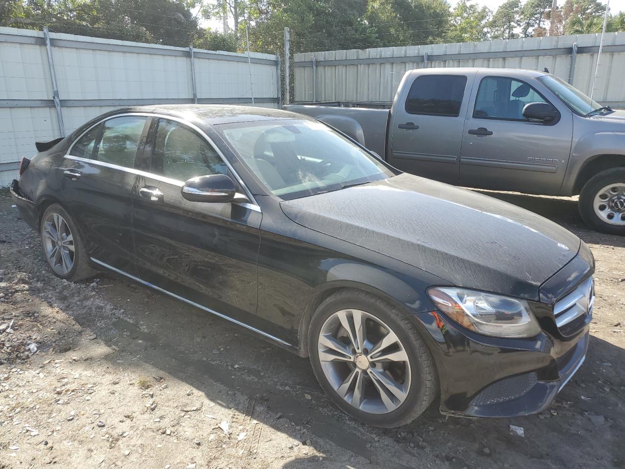 2015 Mercedes-Benz C-klasse VIN 55SWF4JB1FU093636 Copart auction photo, rear end damage thumbnail 4