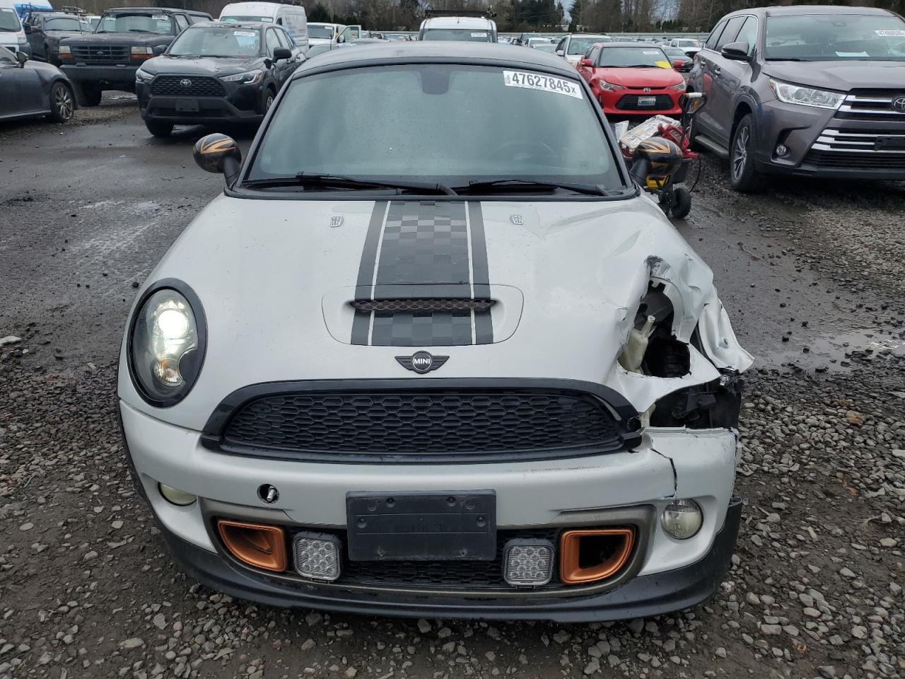 2012 MINI Cooper VIN WMWSX3C59CT465518 Copart auction photo, front end / side damage thumbnail 5
