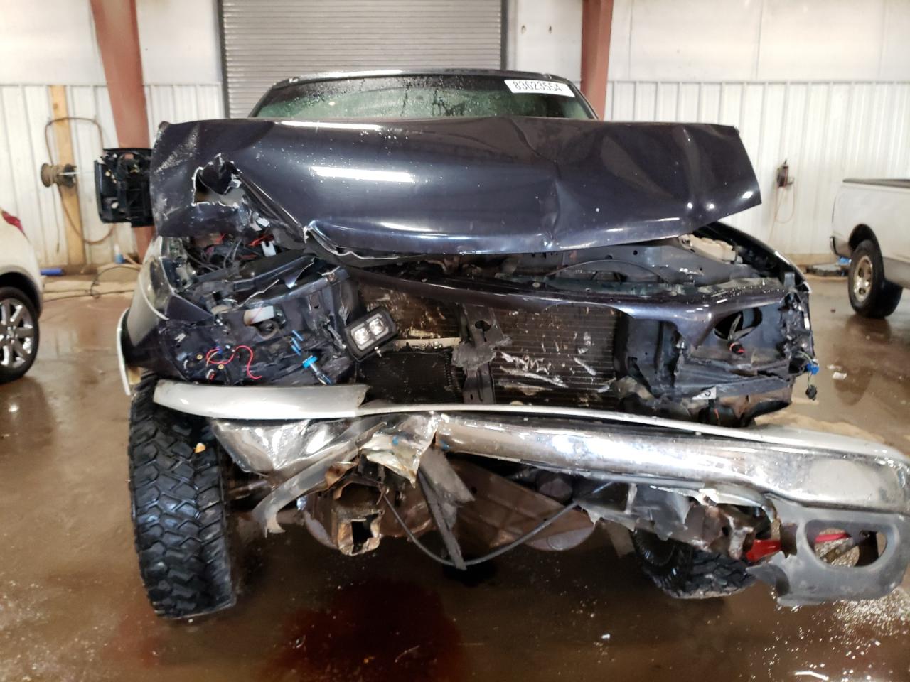 2001 Ford F-150 VIN 1FTRW08L11KA84338 Copart auction photo, front end / mechanical damage thumbnail 5