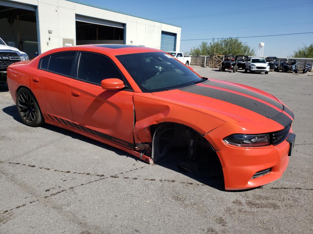 2020 Dodge Charger VIN 2C3CDXBG7LH211558 Copart auction photo, front end damage thumbnail 4