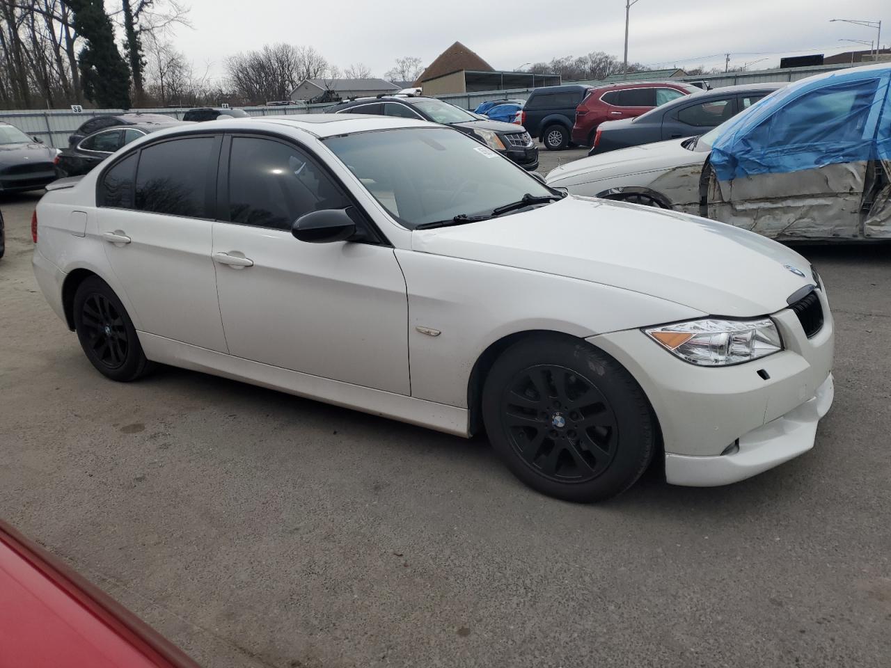 2007 BMW 3er VIN WBAVC935X7KX53295 Copart auction photo, side / stripped damage thumbnail 4
