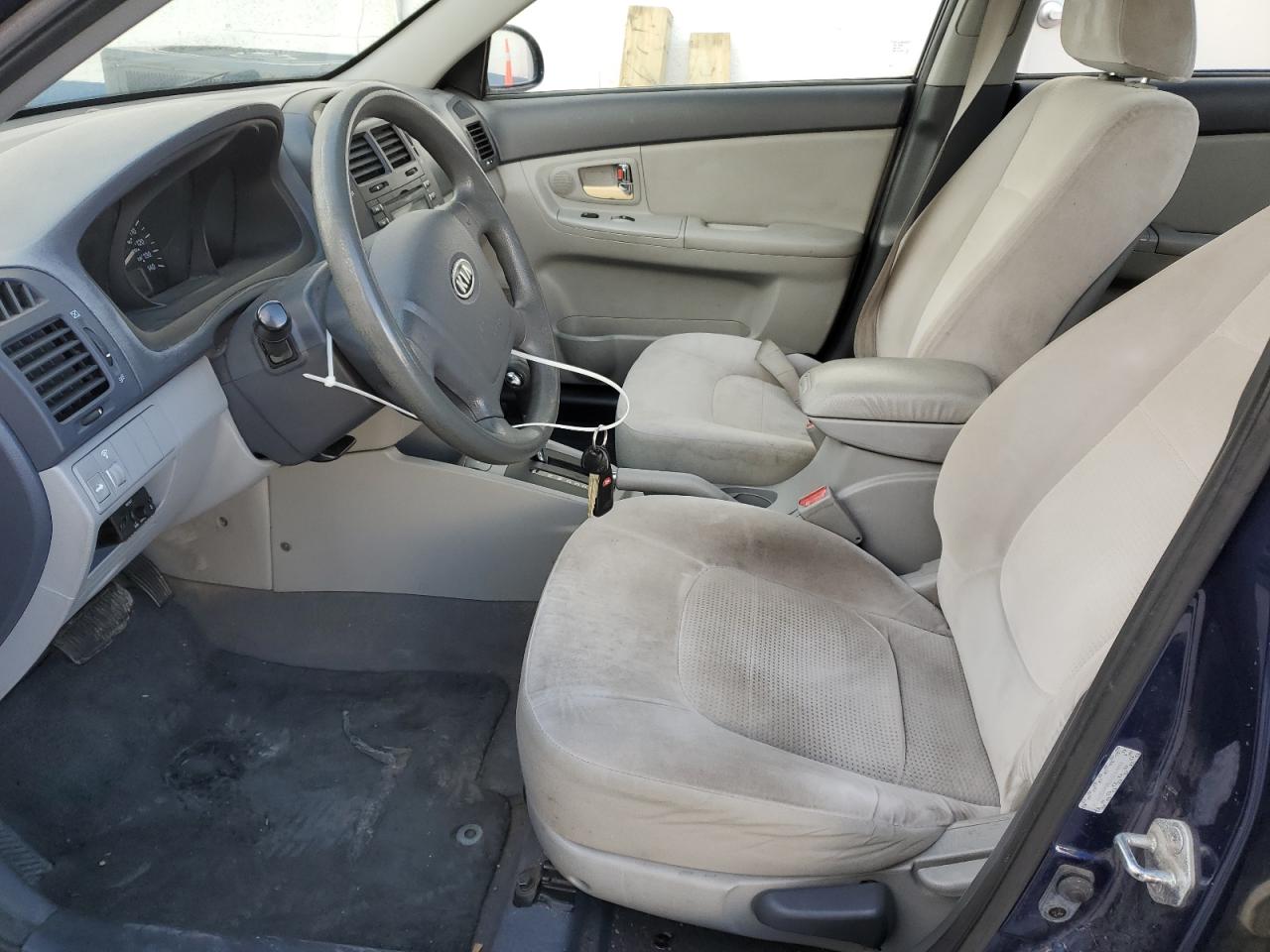 2009 KIA Spectra VIN KNAFE221395633277 Copart auction photo, front end damage thumbnail 7