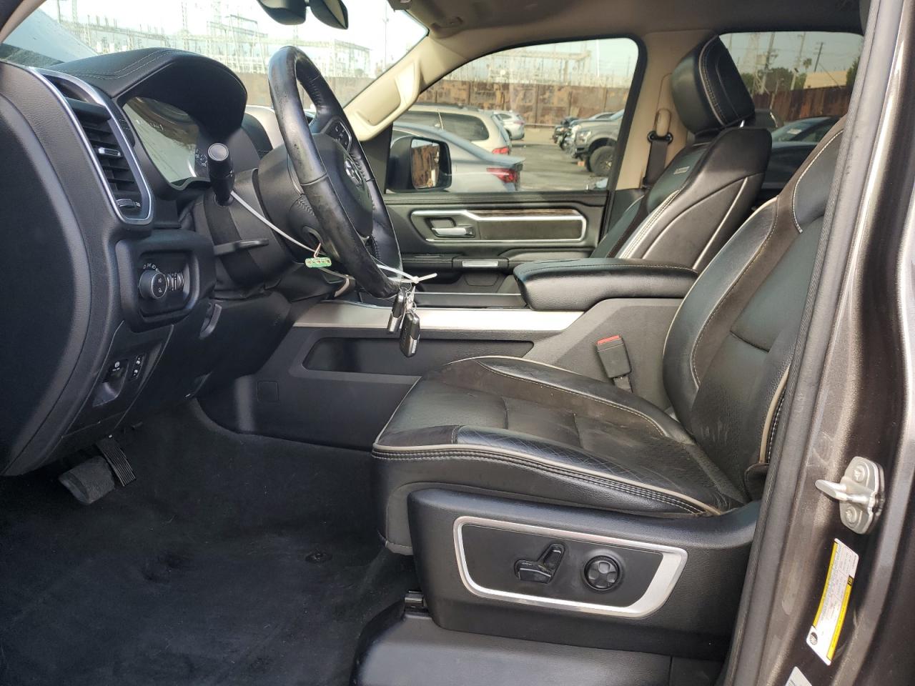 2020 RAM 1500 VIN 1C6SRFDT1LN263036 Copart auction photo, undercarriage / minor dent/scratches damage thumbnail 7