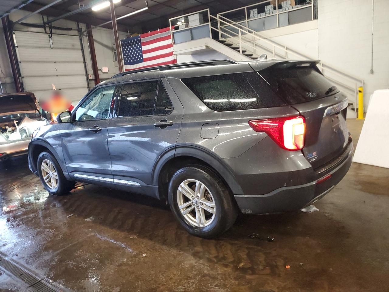 2020 Ford Explorer VIN 1FMSK8DH4LGC19309 Copart auction photo, front end / minor dent/scratches damage thumbnail 2