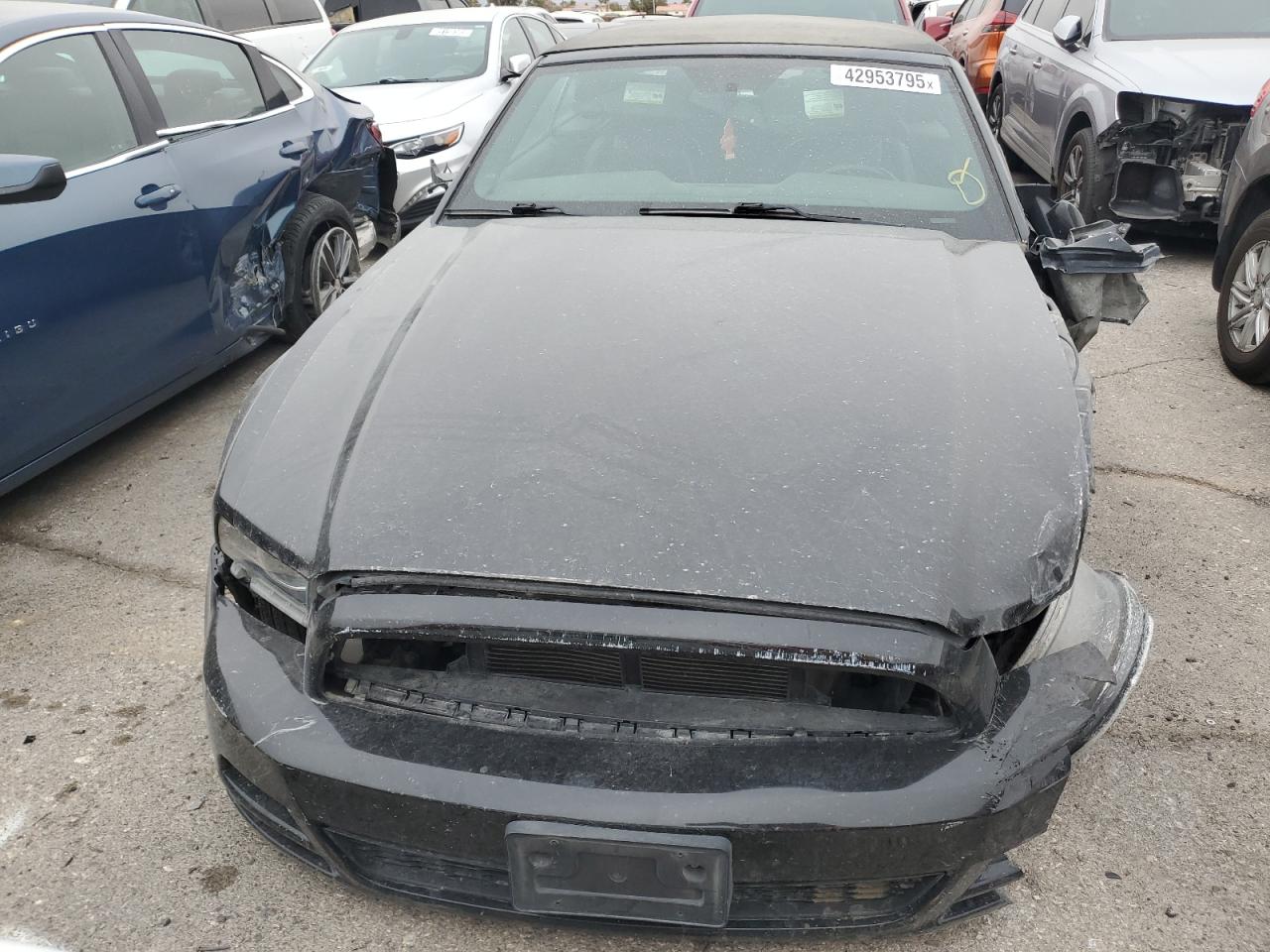 2014 Ford Mustang VIN 1ZVBP8EM2E5289033 Copart auction photo, front end / side damage thumbnail 5