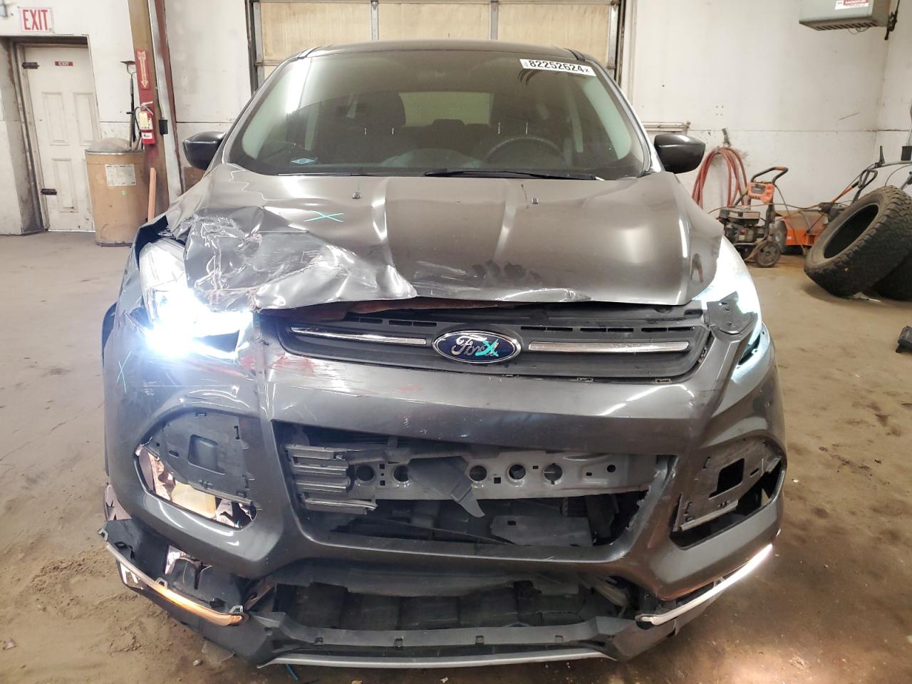 2016 Ford Escape VIN 1FMCU9GX7GUA29230 Copart auction photo, front end damage thumbnail 5