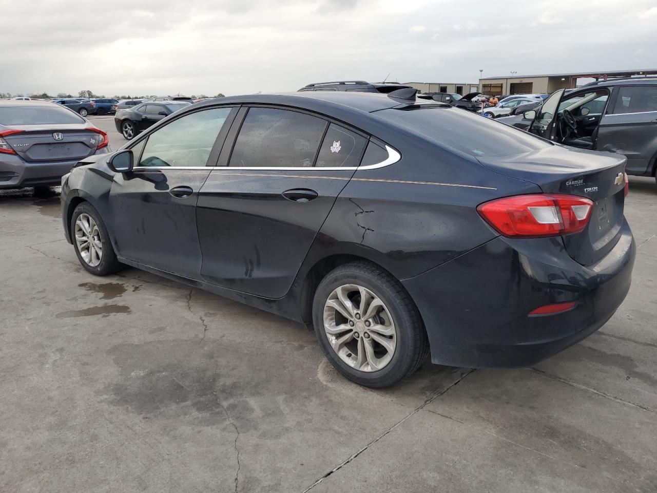 2019 Chevrolet Cruze VIN 1G1BE5SM2K7102426 Copart auction photo, front end damage thumbnail 2