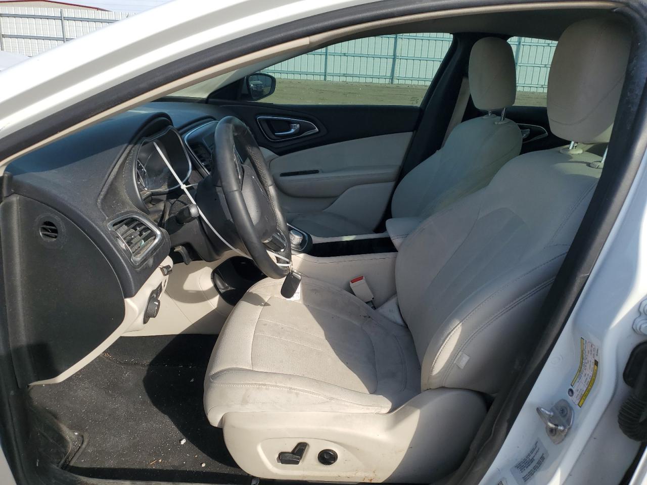 2016 Chrysler 200 VIN 1C3CCCAB6GN132901 Copart auction photo, front end damage thumbnail 7