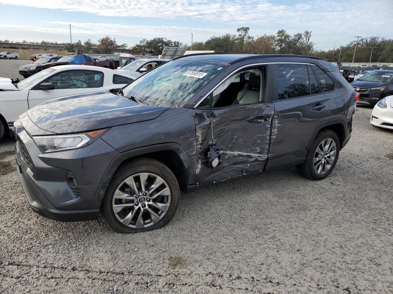 2019 Toyota RAV 4 VIN 2T3A1RFV9KW083158