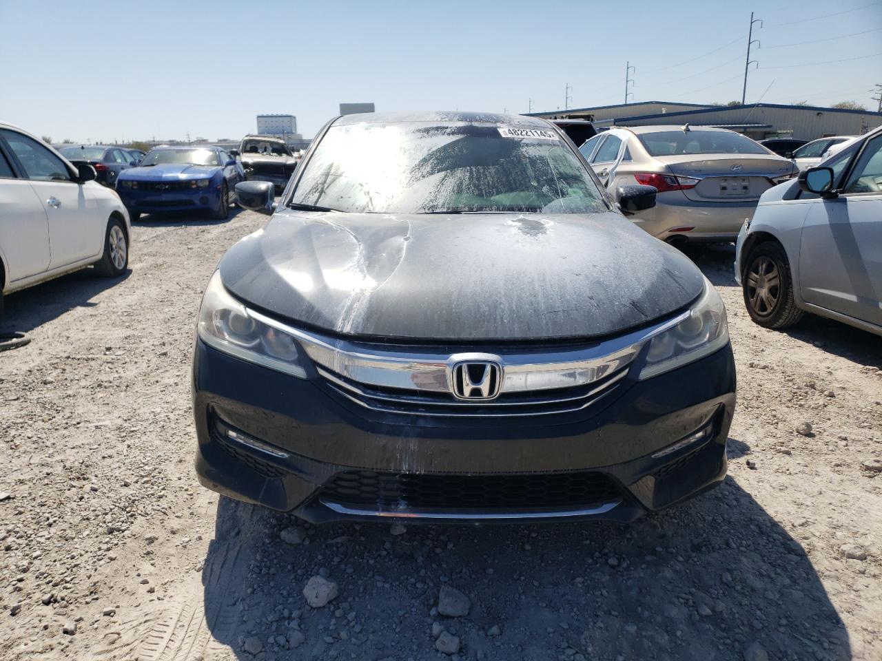 2016 Honda Accord VIN 1HGCR2F58GA137663 Copart auction photo, vandalism damage thumbnail 5