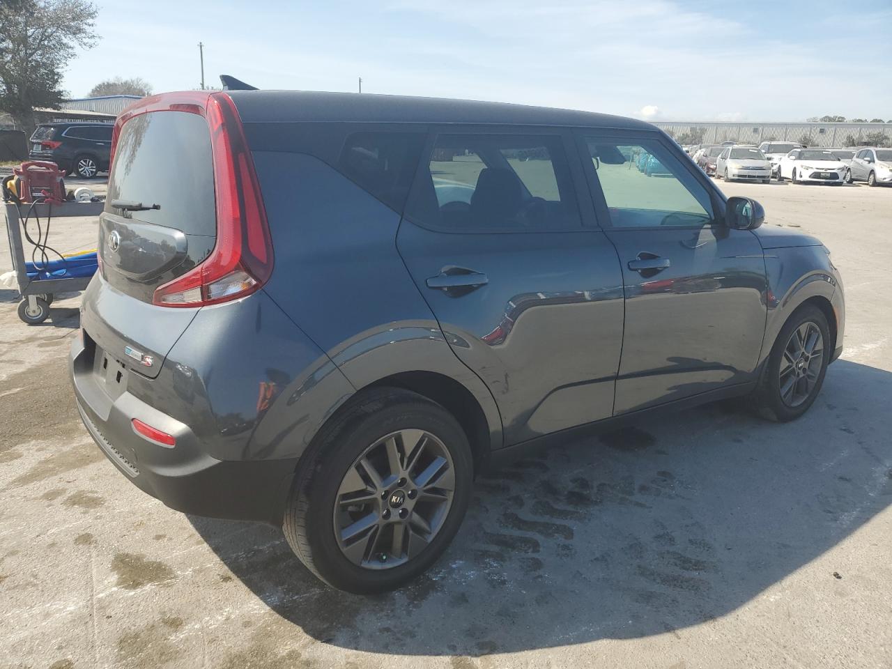 2021 KIA Soul VIN KNDJ23AU7M7796485 Copart auction photo, front end damage thumbnail 3