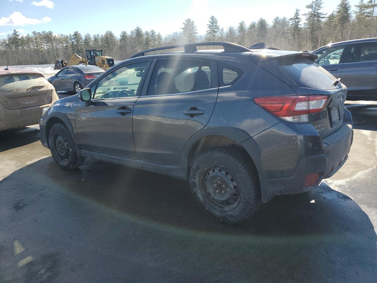 2018 Subaru XV VIN JF2GTALC2JH304372 Copart auction photo, front end / side damage thumbnail 2