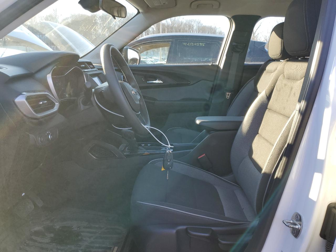 2022 Chevrolet TrailBlazer VIN KL79MNSL3NB015438 Copart auction photo, front end / minor dent/scratches damage thumbnail 7