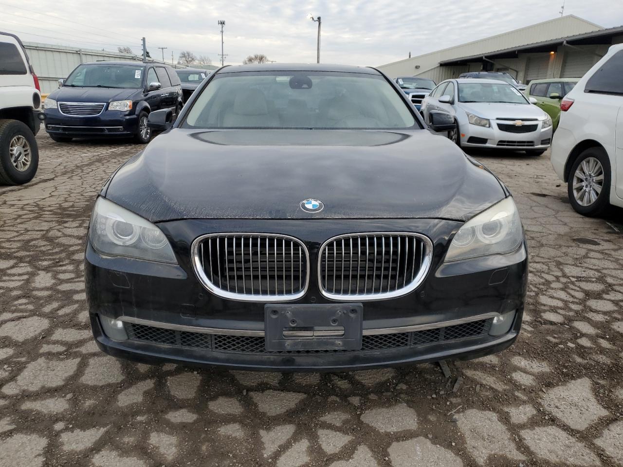 2011 BMW 7er VIN WBAKB8C53BCY65438 Copart auction photo, mechanical / minor dent/scratches damage thumbnail 5