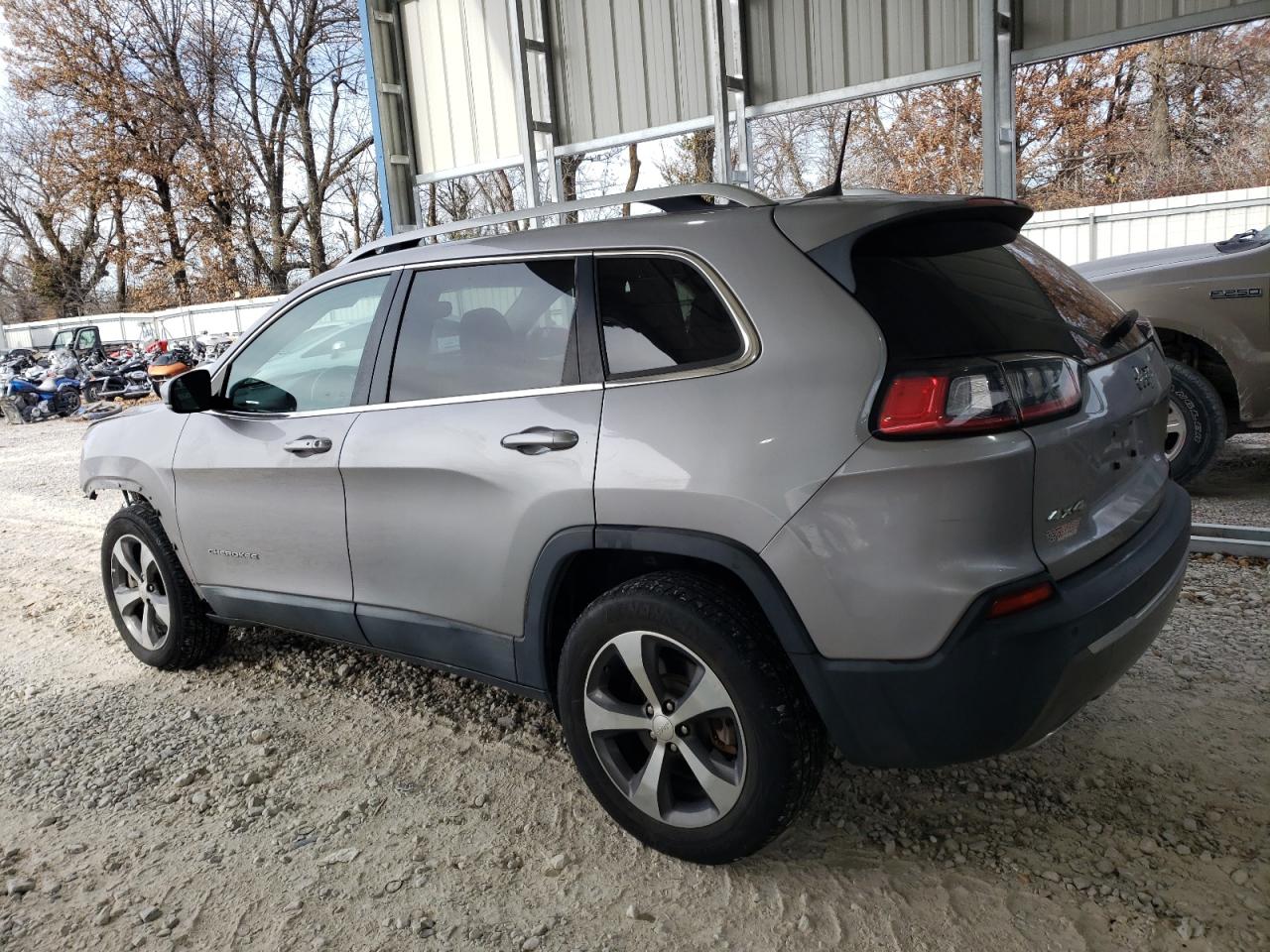 2019 Jeep Grand Cherokee VIN 1C4PJMDXXKD197684 Copart auction photo, front end / minor dent/scratches damage thumbnail 2