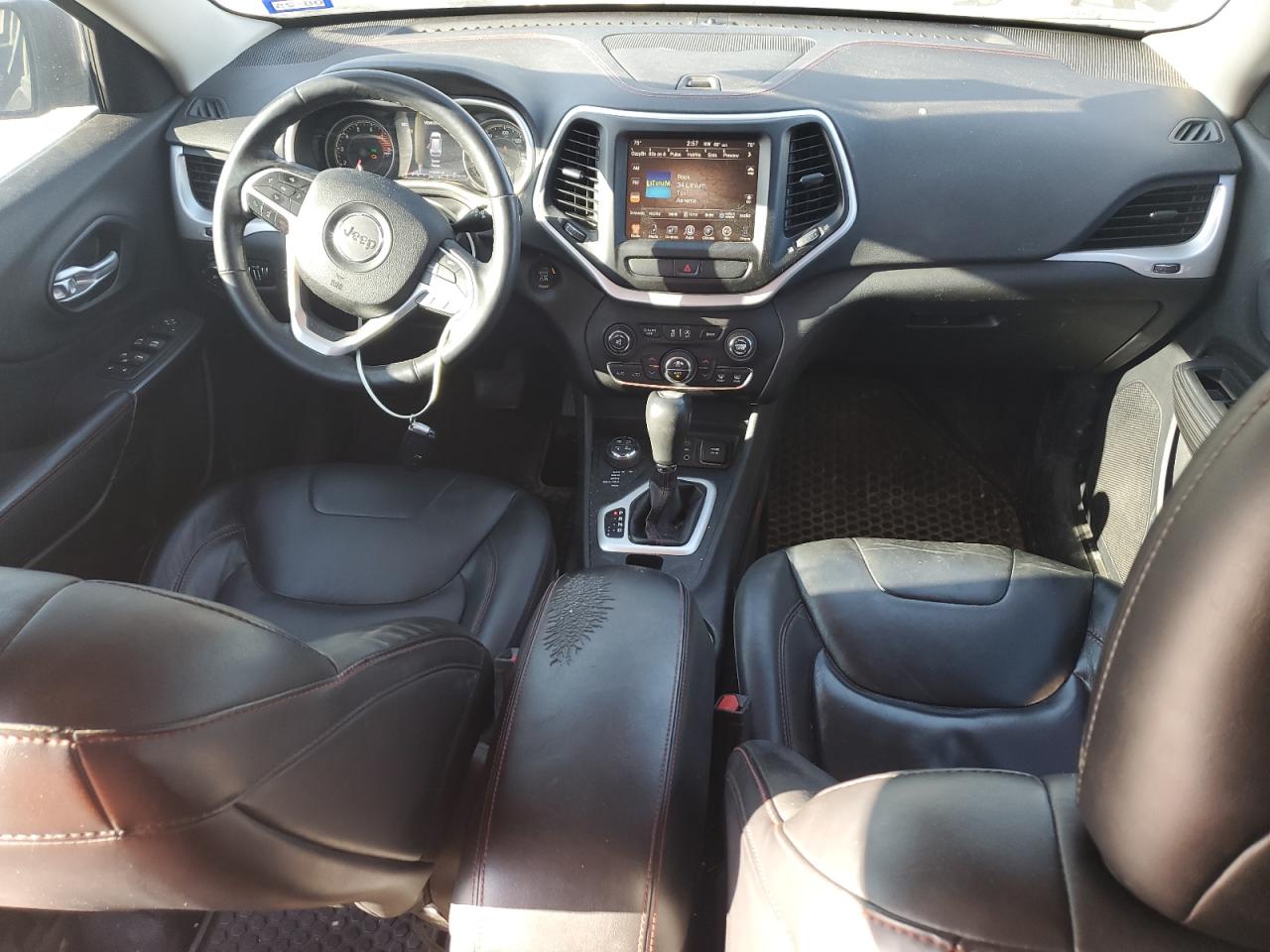 2016 Jeep Cherokee VIN 1C4PJMBS2GW318002 Copart auction photo, side damage thumbnail 8