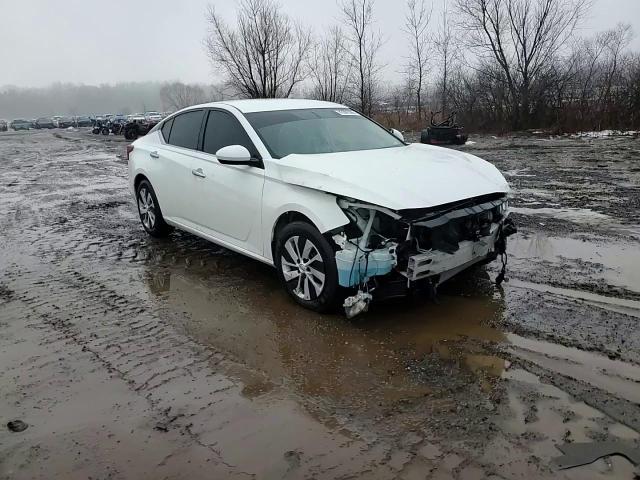 2020 Nissan Altima VIN 1N4BL4BV9LC255996 Copart auction photo, front end / minor dent/scratches damage thumbnail 11