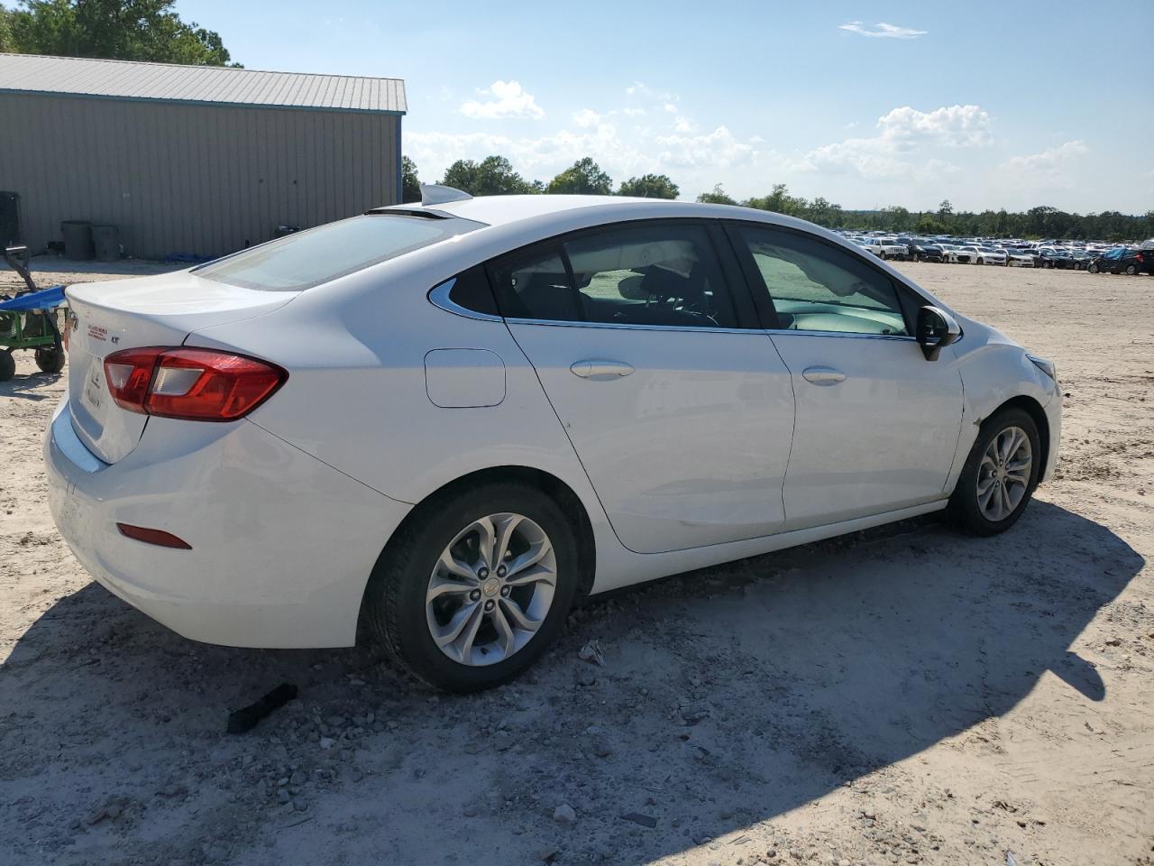2019 Chevrolet Cruze VIN 1G1BE5SM6K7140323 Copart auction photo, side / front end damage thumbnail 3