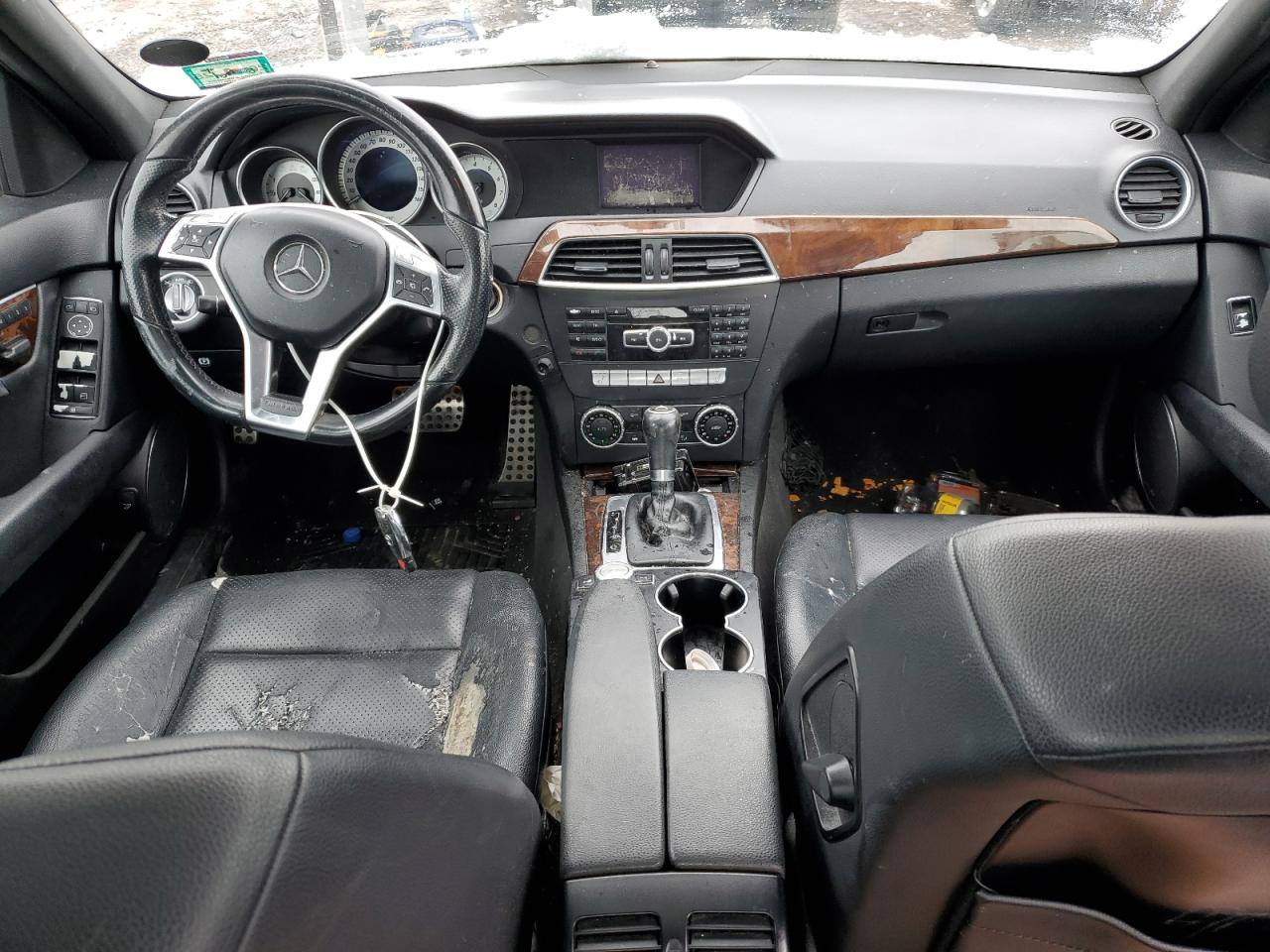 2014 Mercedes-Benz C-klasse VIN WDDGF8ABXEA957562 Copart auction photo, front end damage thumbnail 8